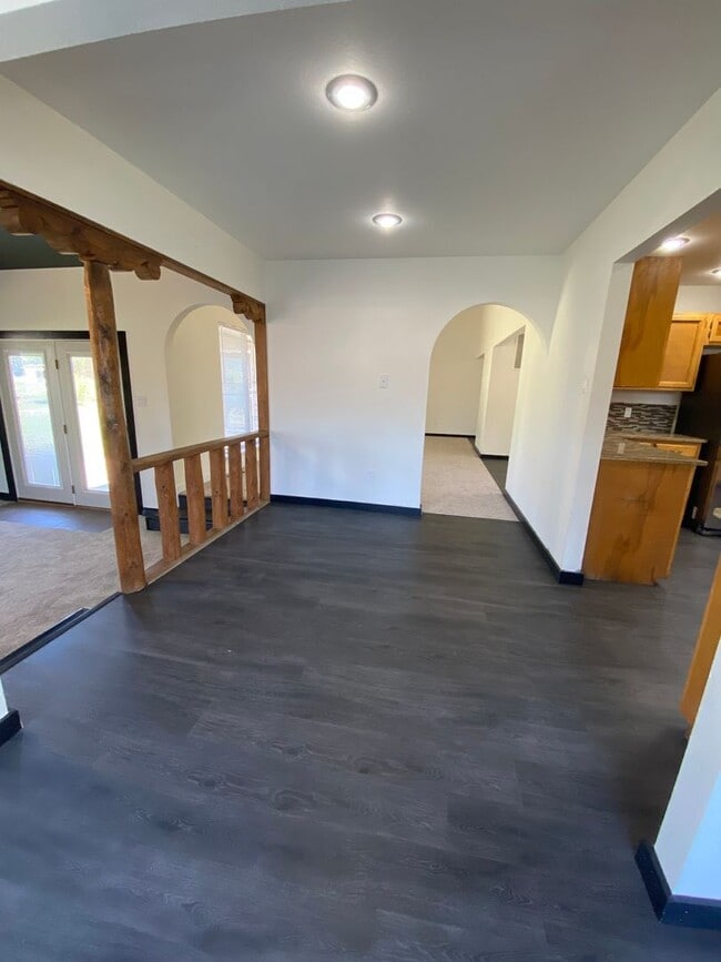 Building Photo - Big and Spacious Four Bedroom Home on the ...