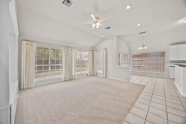 Building Photo - 10133 Cassandra Dr