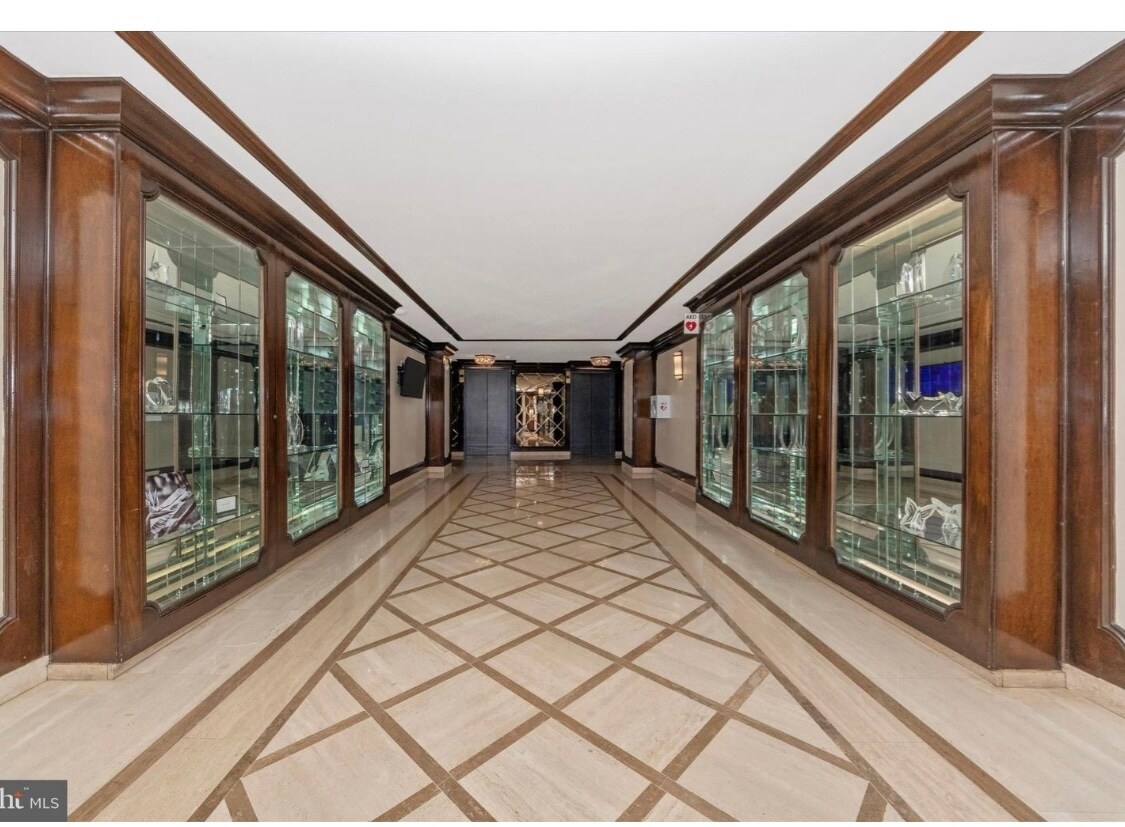 Building Photo - 5225 Pooks Hill Rd