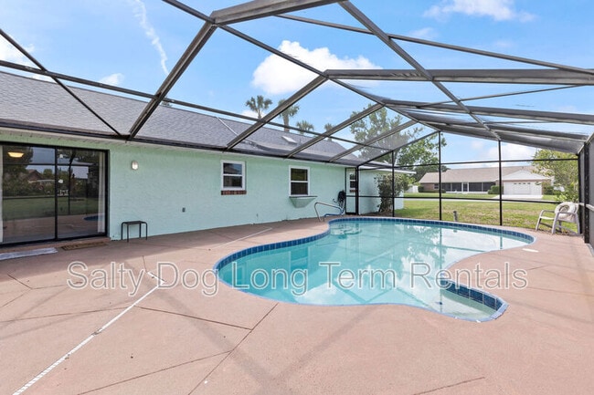 Building Photo - 800 Black Duck Dr