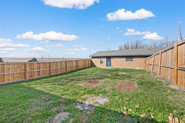 Building Photo - 201 Oakdale Dr