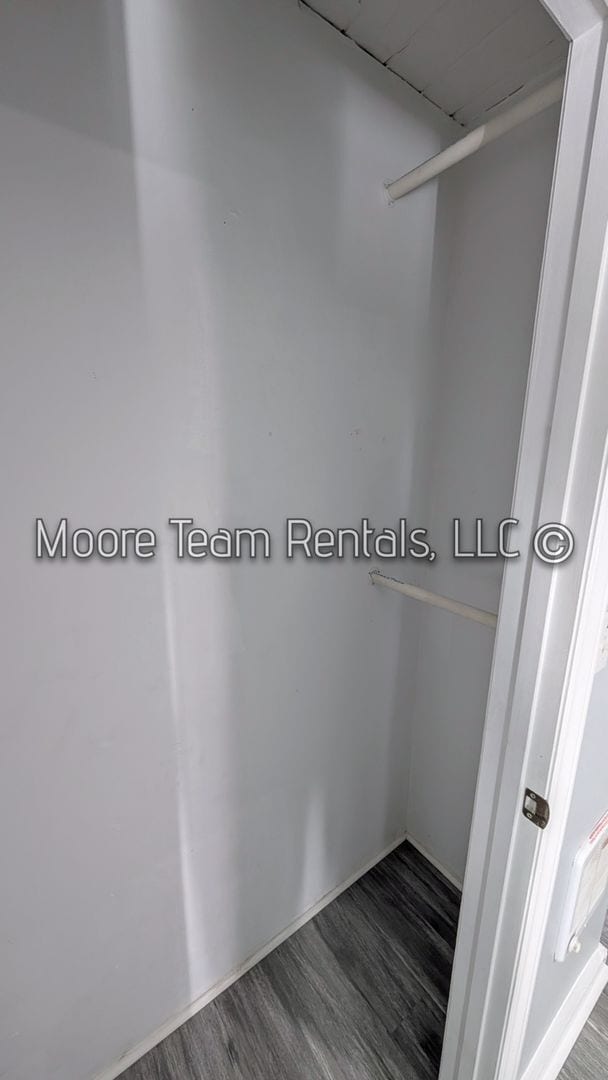 Building Photo - Cozy 1-Bed, 1-Bath Home w/ Laundry Hookups!