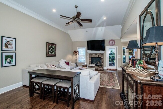 Building Photo - 111 River Birch Cir