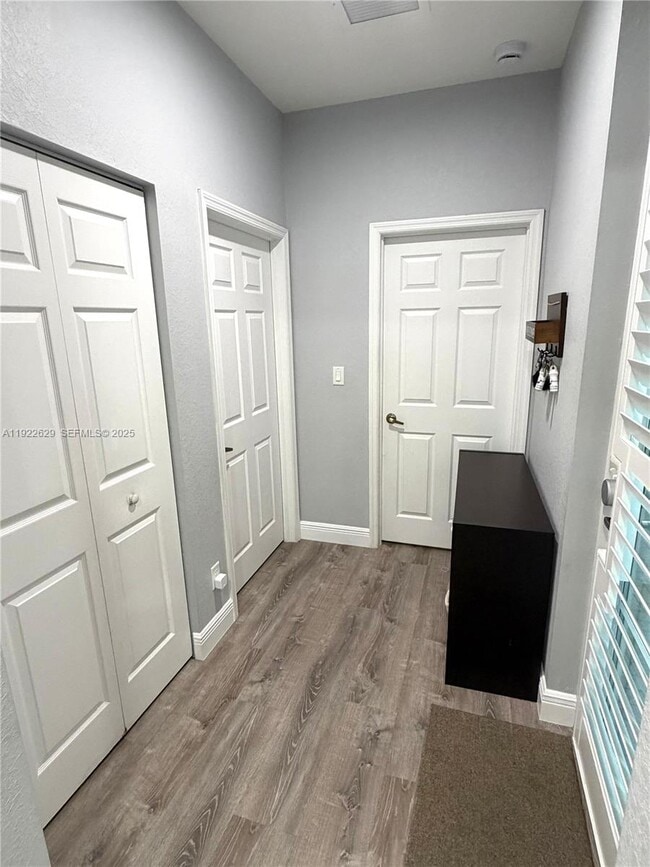 Building Photo - 1505 SW 147th Ave