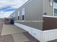 Building Photo - Newer Modern 3 bedroom 2 Bath Manufactured...