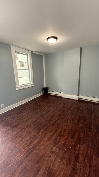 Building Photo - 1218 Drexel Ave