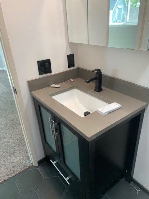 Building Photo - 258 Mountain View Dr