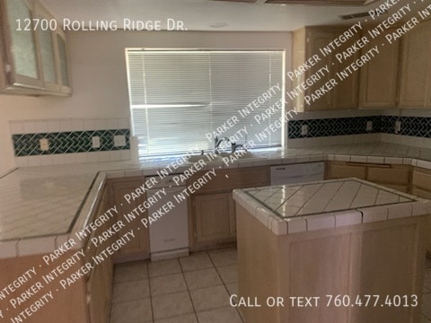 Building Photo - 12700 Rolling Ridge Dr