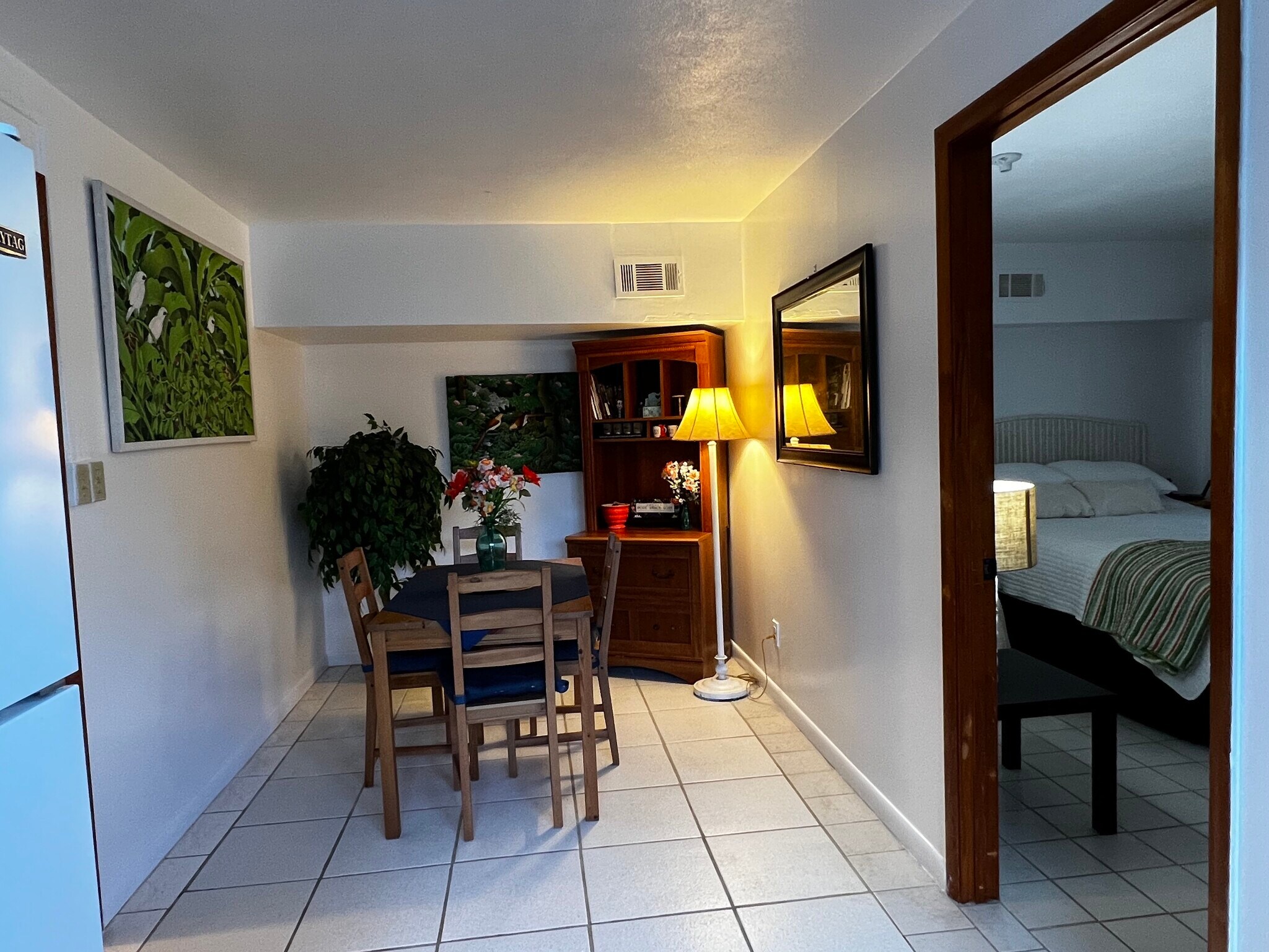 Building Photo - 514 University Blvd