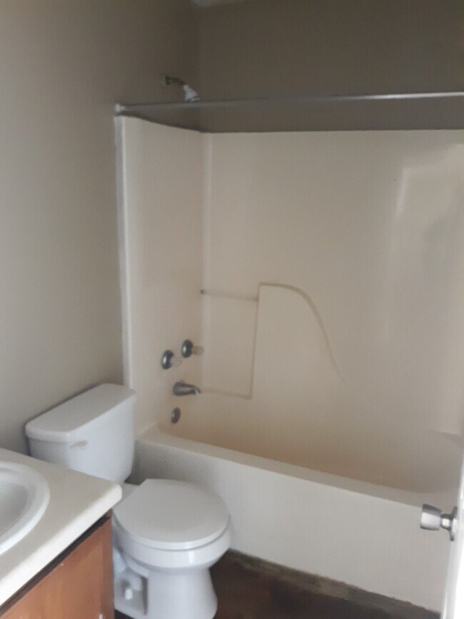 Building Photo - "Charming 2 Bedroom Apartment in Bono, AR with Spacious Layout and Convenient Location!"