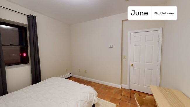 Building Photo - 27 Egremont Rd