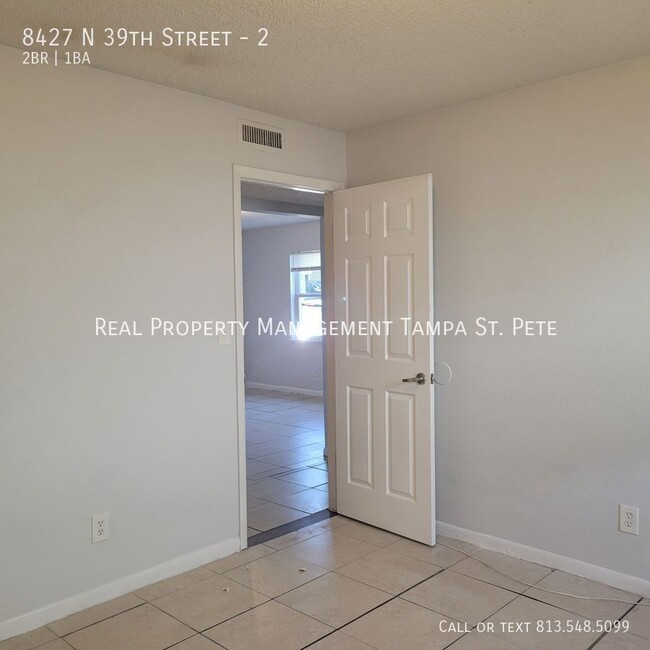 Building Photo - 8427 N 39th St