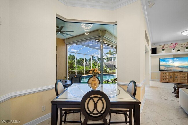 Building Photo - 5024 SW 8th Pl