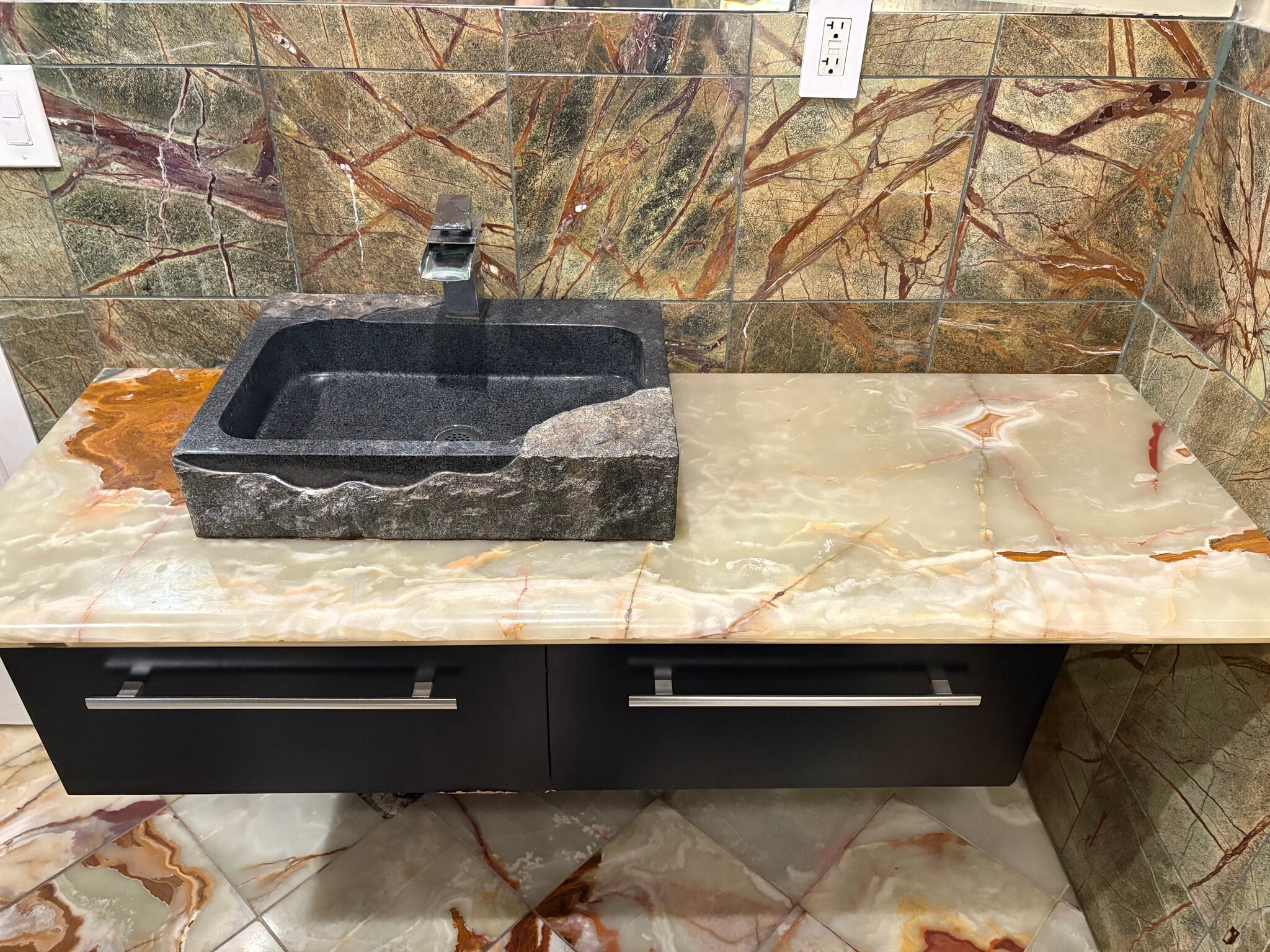 Bathroom - 1813 Oliver Ave