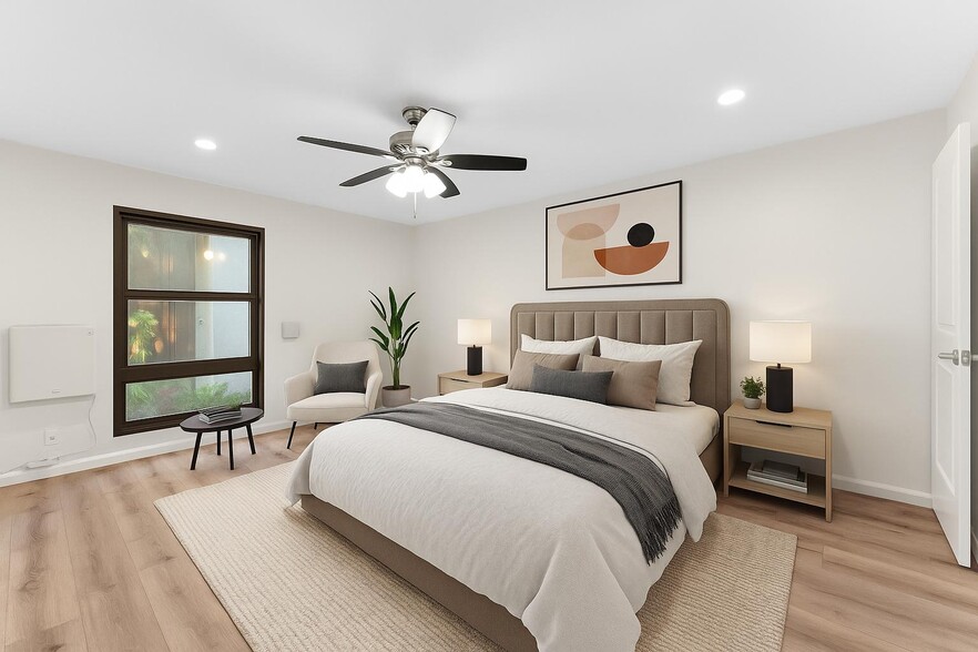 Building Photo - 8650 Gulana Ave