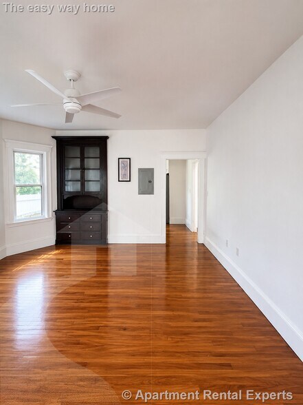 Building Photo - 41-43 Jaques St Unit #1