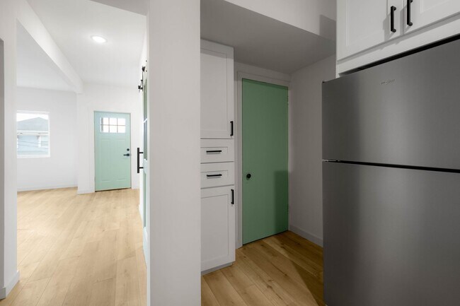 Building Photo - READY FOR MOVE IN! STUNNING 4-bedroom in Greenfield!