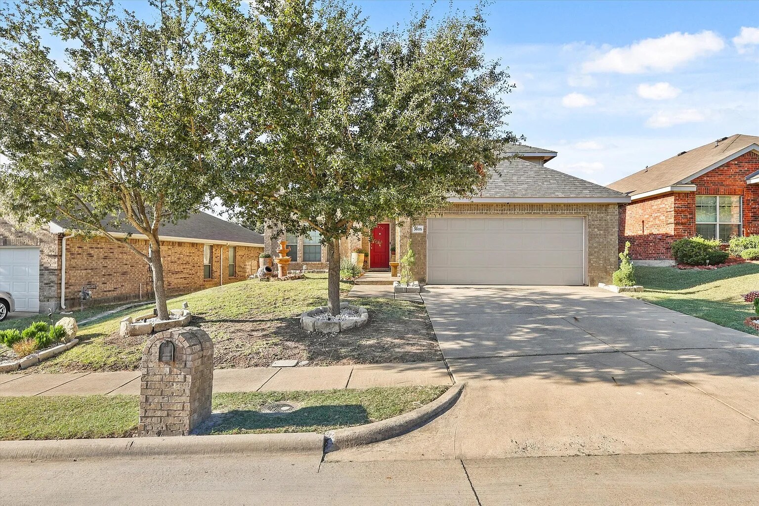 Building Photo - 3605 Peacock Pl