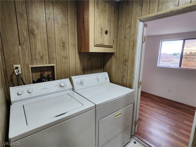 Building Photo - 1111 Hardy Ln