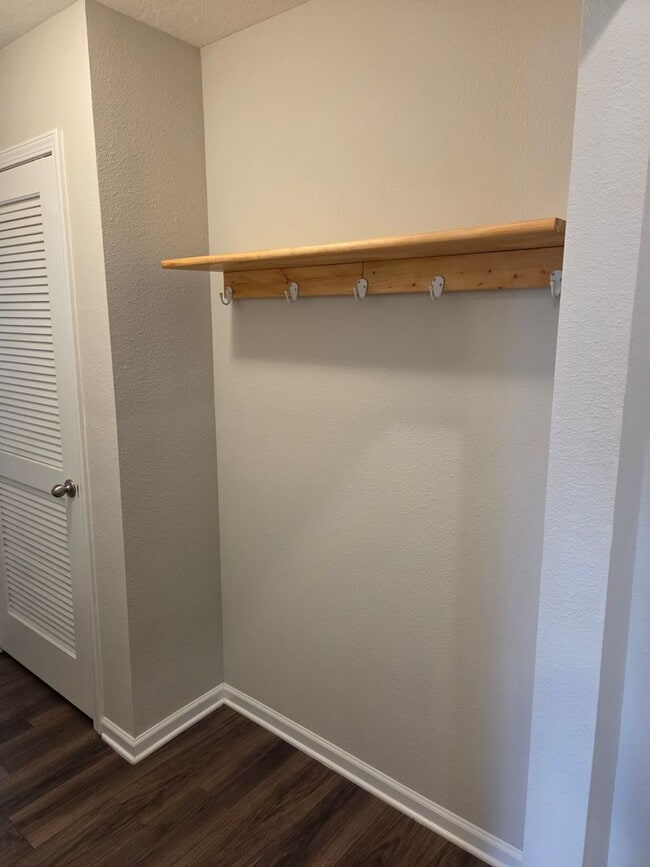 Building Photo - Oakleaf Rental Property