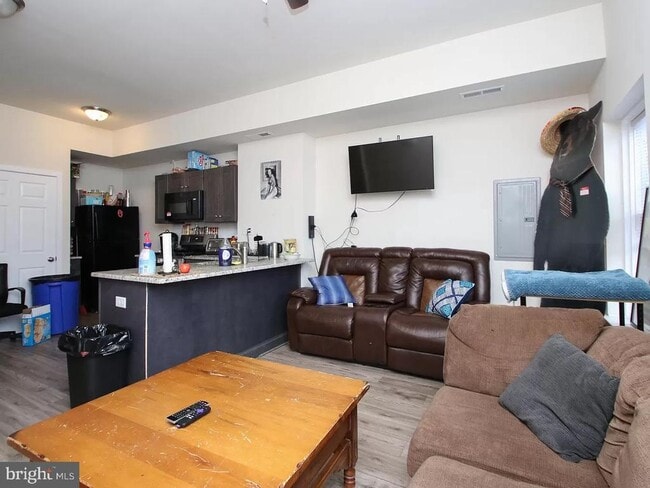 Building Photo - 1515 N Bouvier St