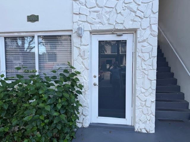 Building Photo - 2006 Calais Dr