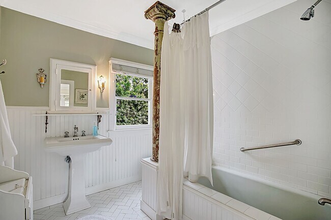 Building Photo - Picturesque Santa Barbara Country Cottage ...