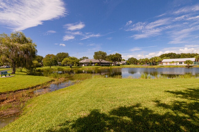 Building Photo - 3970 NW Cinnamon Tree Cir