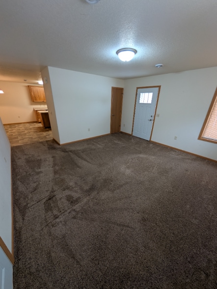 Building Photo - 2303 Damon St