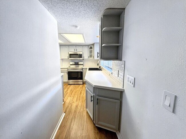 Building Photo - 12715 N 57th St