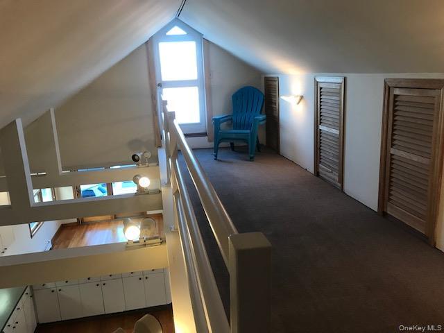 Building Photo - 111 New York Ave