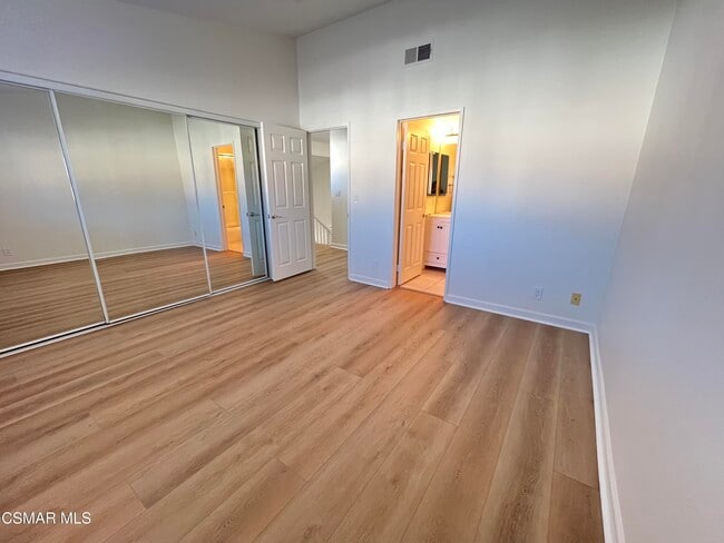 Building Photo - 4783 Rhapsody Dr