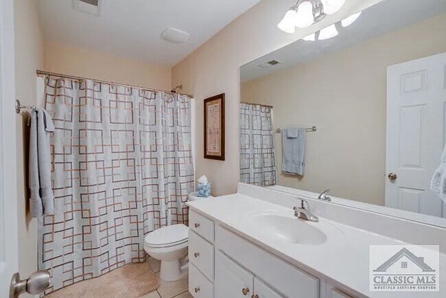 Building Photo - 1190 Brookshire Dr