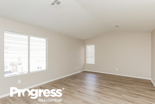 Building Photo - 9163 Sparkling Star St