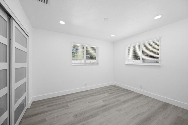 Building Photo - 2785 Reo Ln