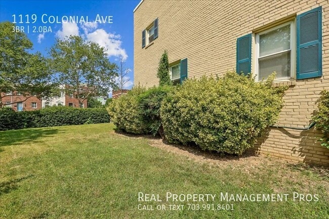 Building Photo - 1119 Colonial Ave
