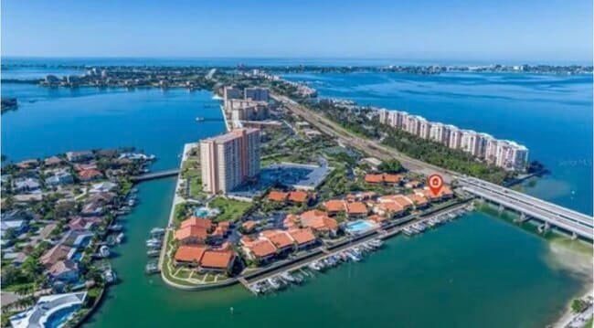 Primary Photo - 4790 Brittany Dr S