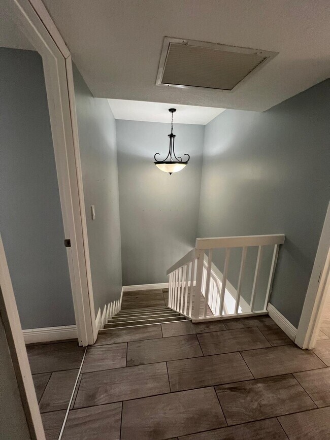 Building Photo - 1614 Forest Lakes Cir