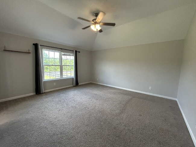 Building Photo - Home for Rent