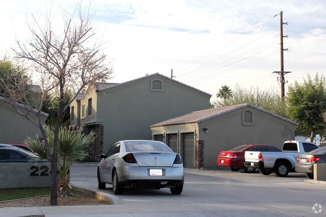 Building Photo - Morten Townhomes