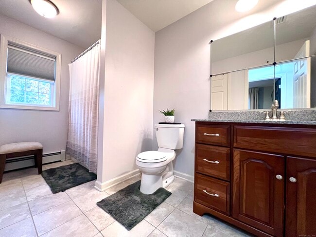 Building Photo - 4 Cobblestone Ct