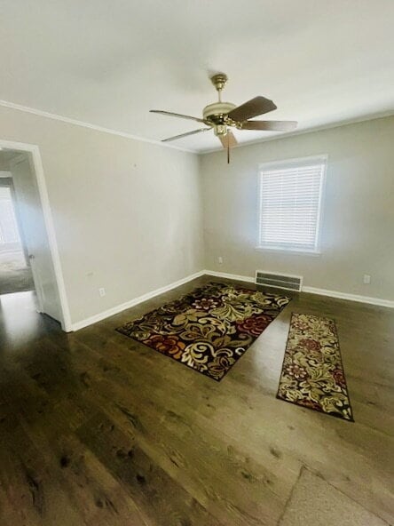 Building Photo - Charming 3-Bed Home with Finished Basement on Hickory Street!