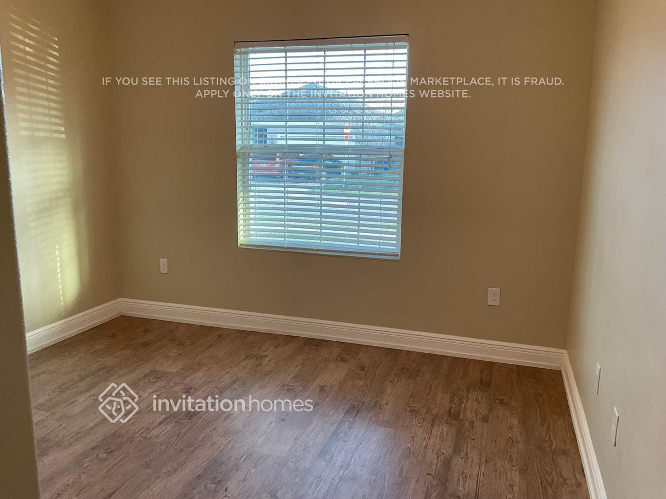 Building Photo - 2141 Bridgeport Cir