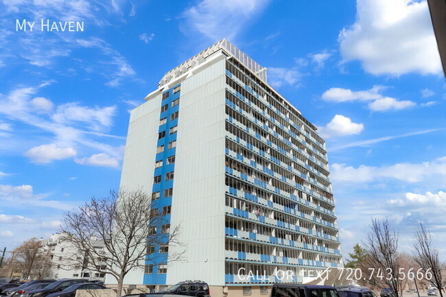 Building Photo - 1155 Ash St.