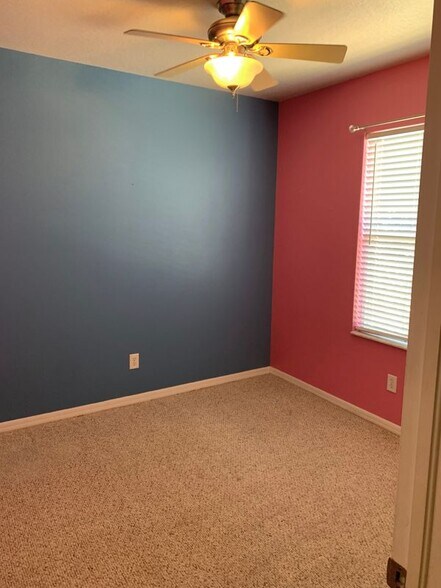 Building Photo - 7846 Bristol Park Dr