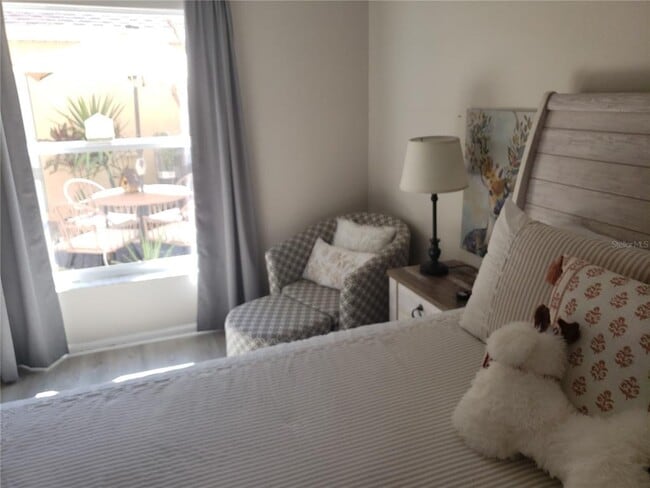 Building Photo - 16530 Cedar Crest Dr