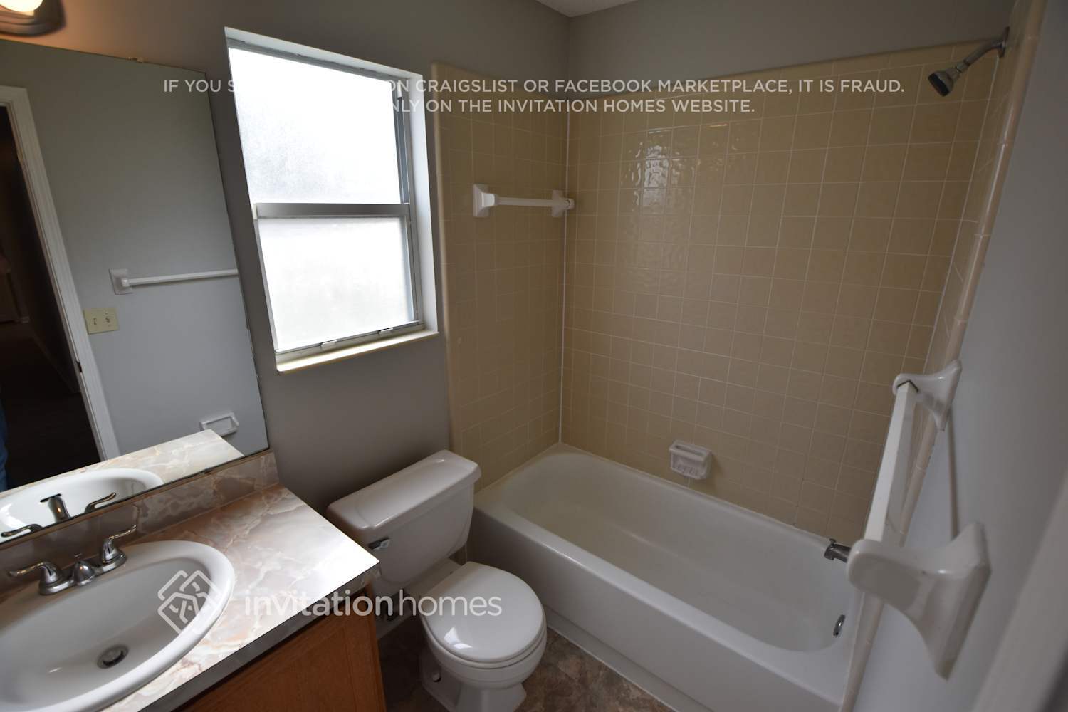 Building Photo - 3846 English Colony Dr S