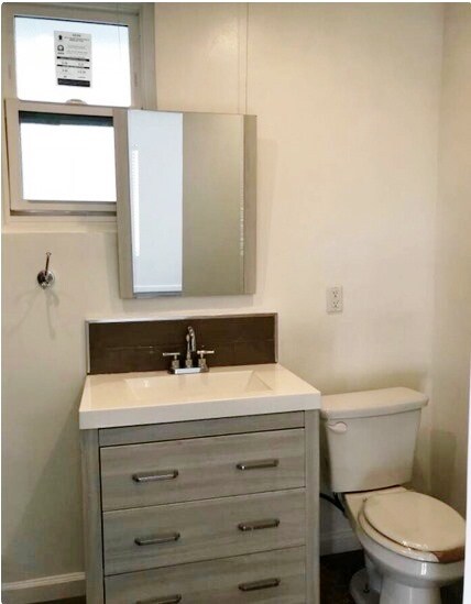 Building Photo - 6220 Holly Mont Dr