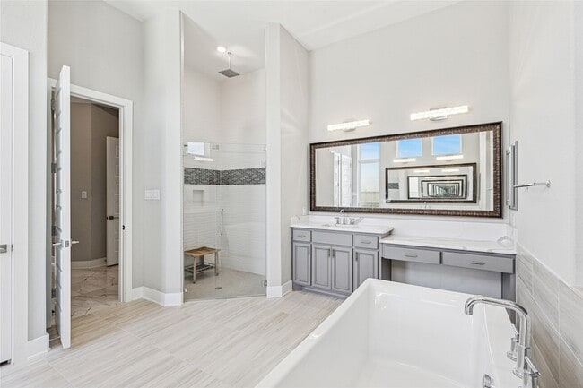 Building Photo - 916 Savannah Trl