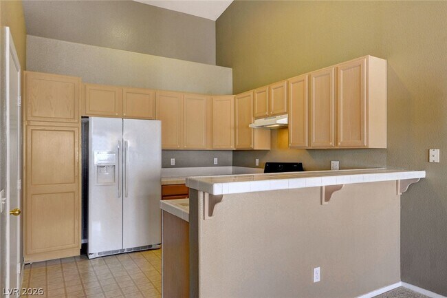 Building Photo - 7450 S Eastern Ave